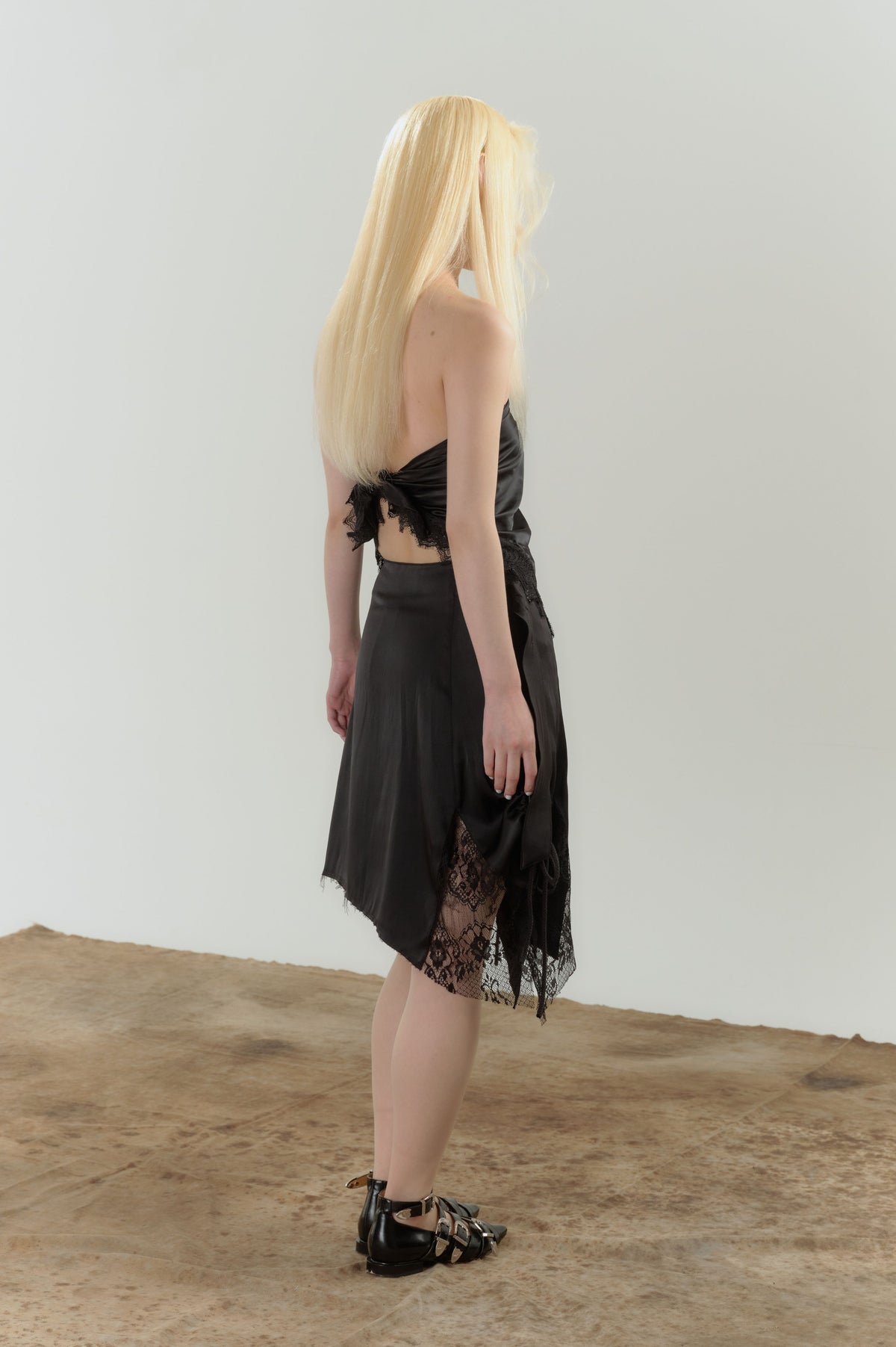 LL Ember Midi Skirt - Buckle Lace Ruffled Multi-Way Skirt